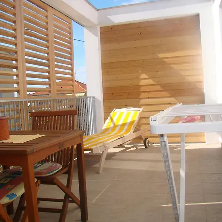 Appartement Lipa *