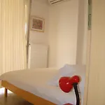 公寓 利帕别墅酒店 扎达尔